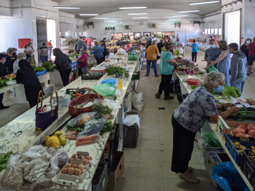 Markt, Mercado, Pedrogao Grande, Maskenpflicht, Security, Aufseher, Goladinha, Portugal
