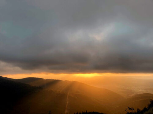 Espinhal, Sonnenuntergang, dunkle Wolken, Julian, Goladinha, Portugal
