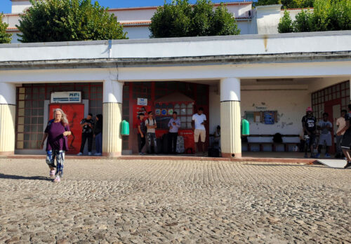 Abreise Chris, Busbahnhof Figueiro dos Vinhos, Goladinha, Portugal