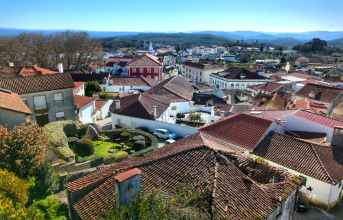 Figueiro dos Vinhos, Rundgang, Türen, Schach, Goladinha, Portugal