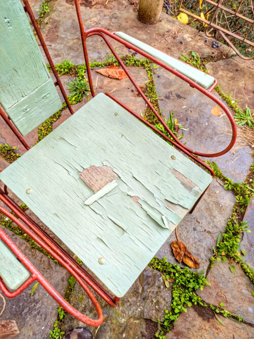 Gartenmoebel, Farbe blättert ab, Goladinha, Portugal